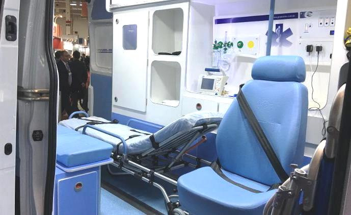 Ambulância Tipo D vem equipada para atender recém-nascidos A ambulância tipo D é preparada para o transporte de pacientes graves. Foto ilustrativa
