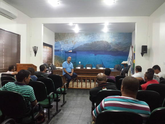 Prefeitura realiza troca do comando da Guarda Municipal Prefeito Leleco durante reunião com os guardas municipais de Bonito