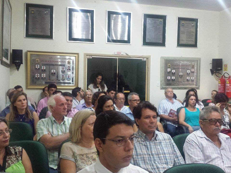 Sessão contou com a presença de secretários do município e população bonitense 