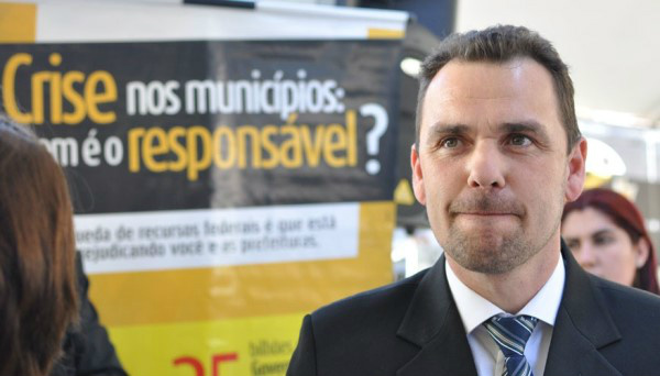 Crise força prefeitos a escalonar salários em Mato Grosso do Sul