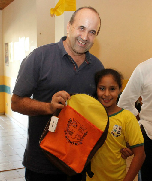 Prefeito Leleco parabeniza a todos os Professores de Bonito