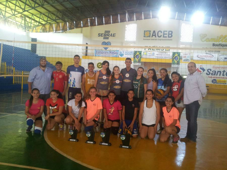 Prefeito de Bonito parabeniza atletas do vôlei pelos ótimos resultados na Copa Pantanal