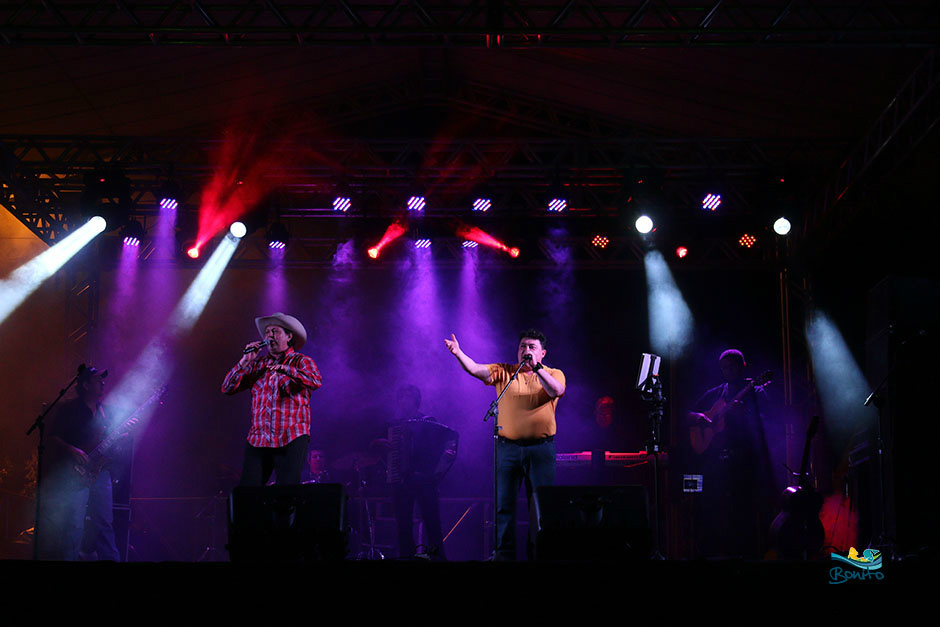Galeria de fotos do 2º dia do Festival da Guavira 2015