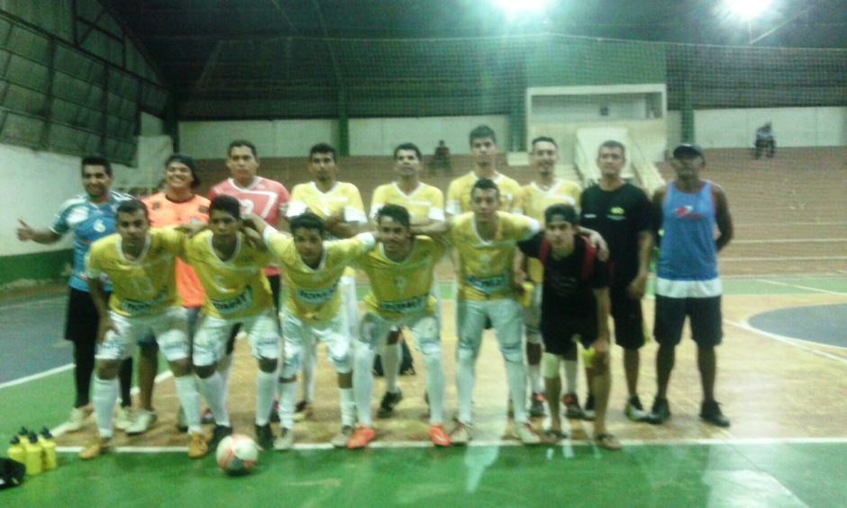 Secretaria de Esportes realiza amistosos de futsal visando a Copa Morena