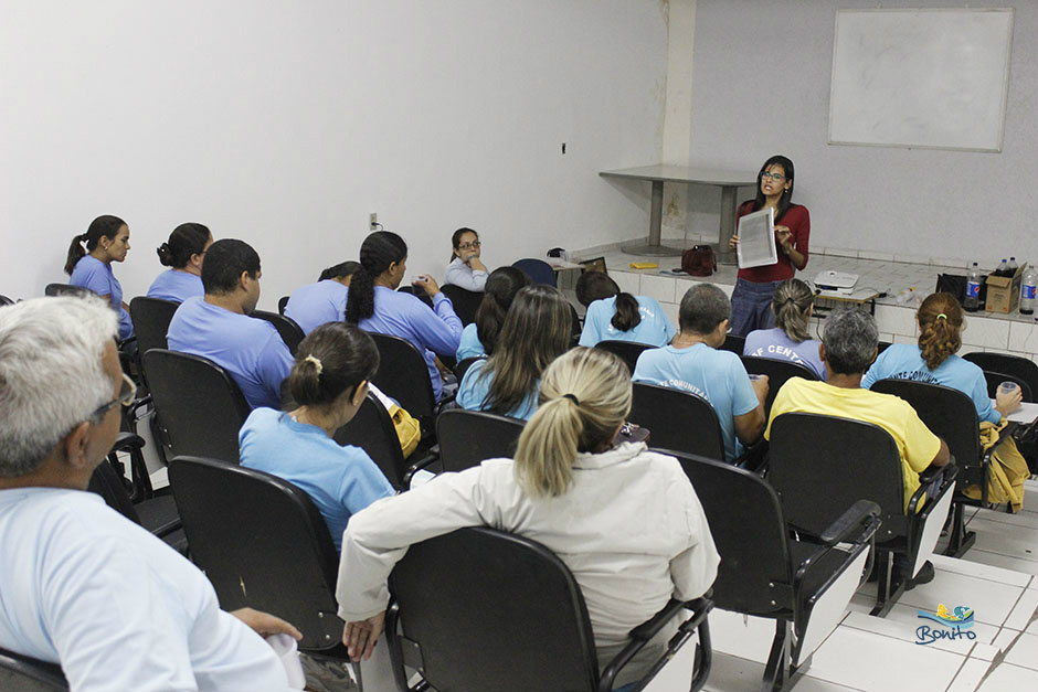 Profissionais da saúde de Bonito recebem treinamento sobre programa de controle da tuberculose e hanseníase