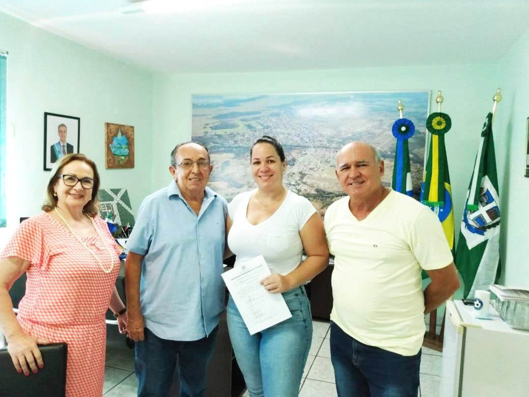 Ato de posse contou com as presenças de secretários municipais. Foto: Divulgação