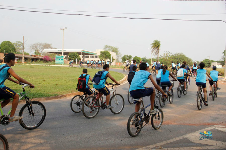 Município de Bonito MS: Campanha contra o trânsito de ciclistas pela contramão Município de Bonito MS: Campanha contra o trânsito de ciclistas pela contramão