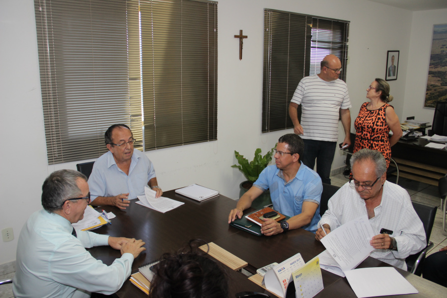 Prefeitura assina Termo de Colaboração com Hospital