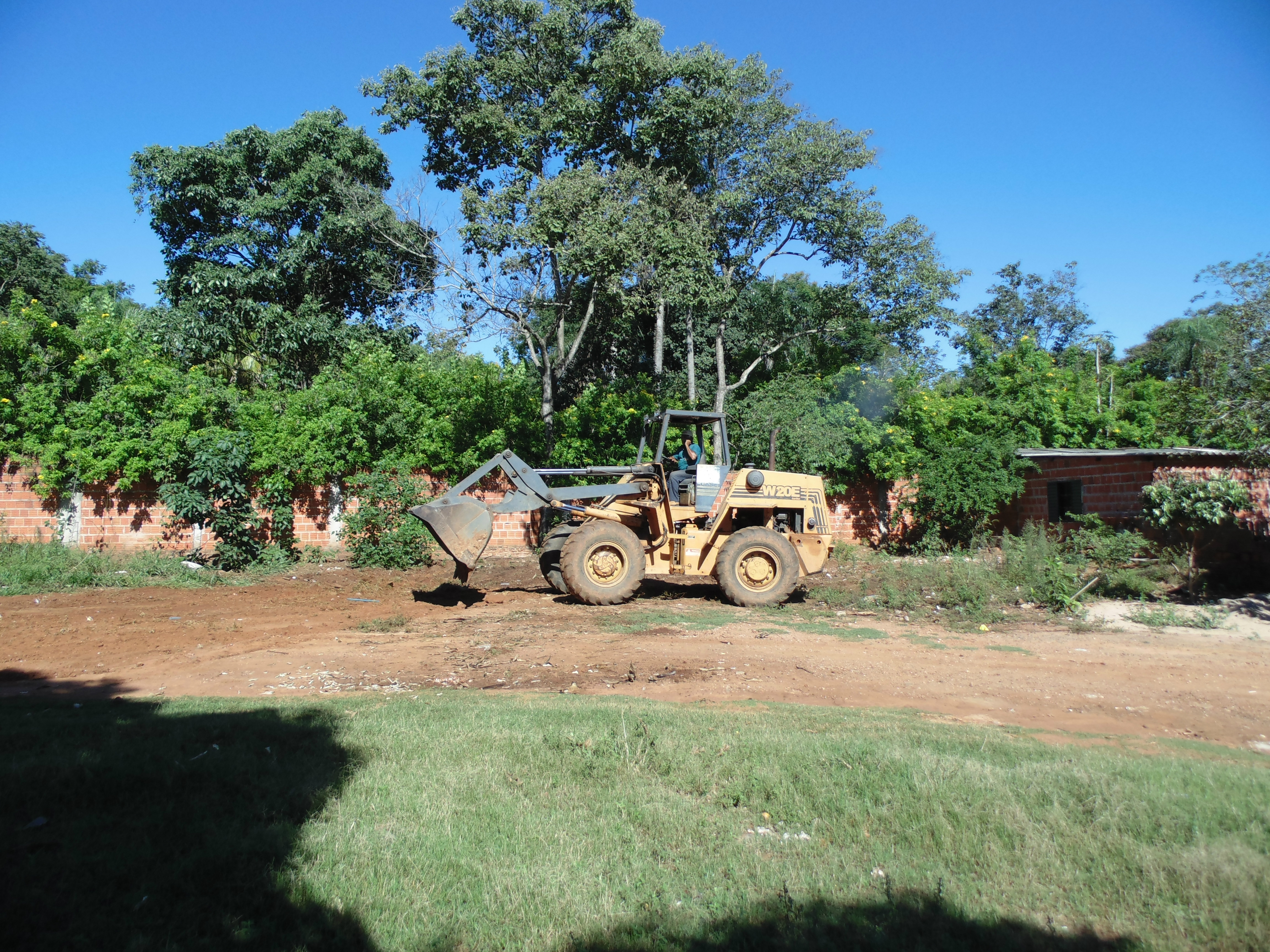 Prefeitura efetua patrolamento das ruas da Vila Machado