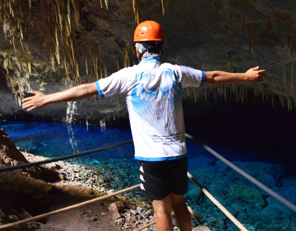 Ciclista em viagem pela América do Sul visita Bonito