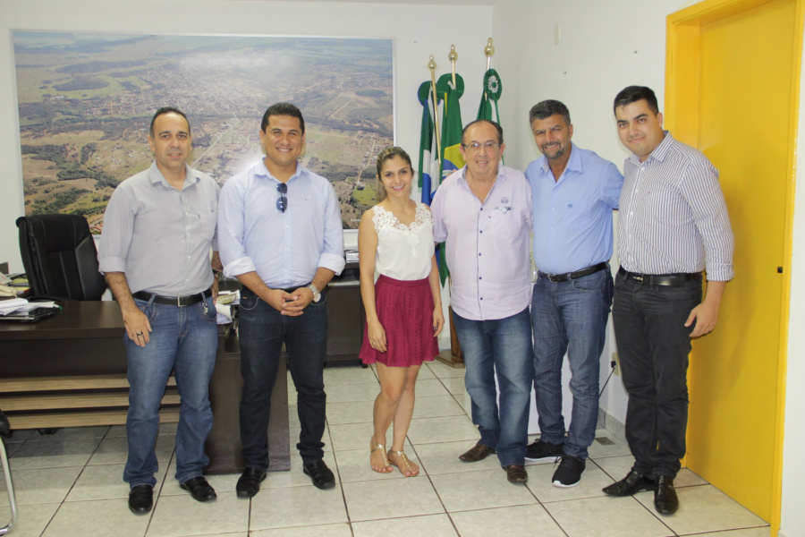 Bonito recebe o prefeito da cidade turística de Pirenópolis
