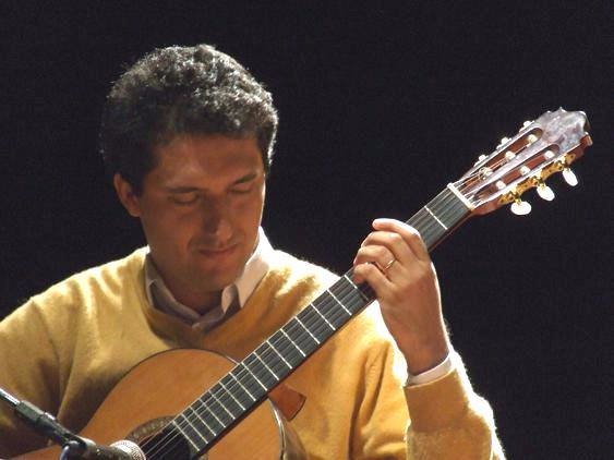 Violonista Marcelo Fernandes