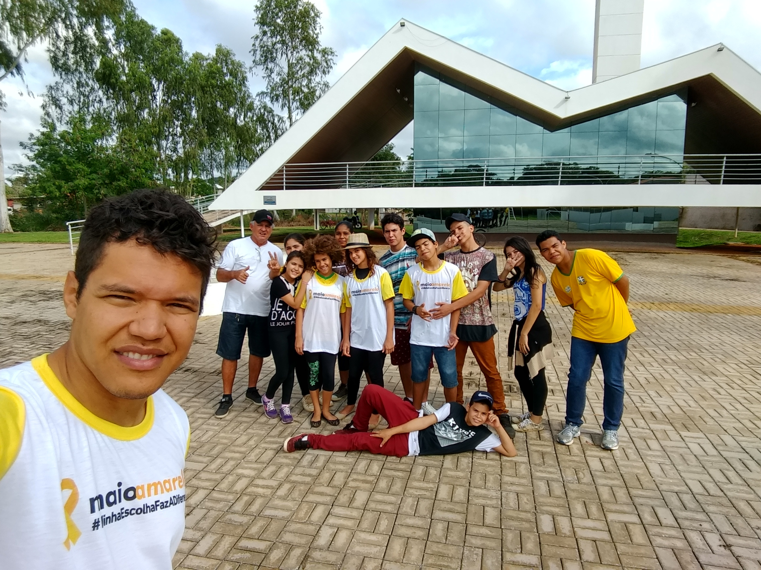 Campanha Maio Amarelo tem apoio de professores e alunos