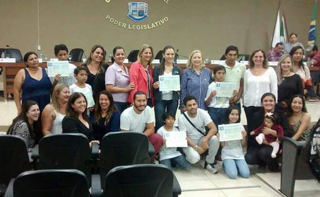 IASB e alunos premiados em concurso são homenageados