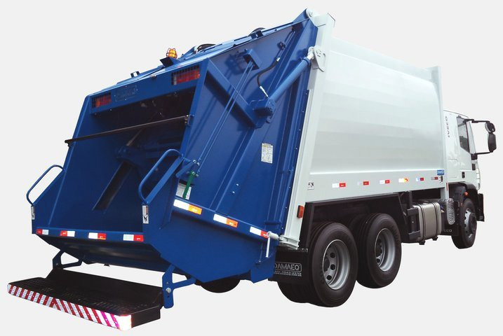 Novo caminhão coletor-compactador de lixo foi licitado ontem