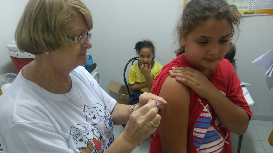 Saúde efetua vacinação no Distrito Águas do Miranda