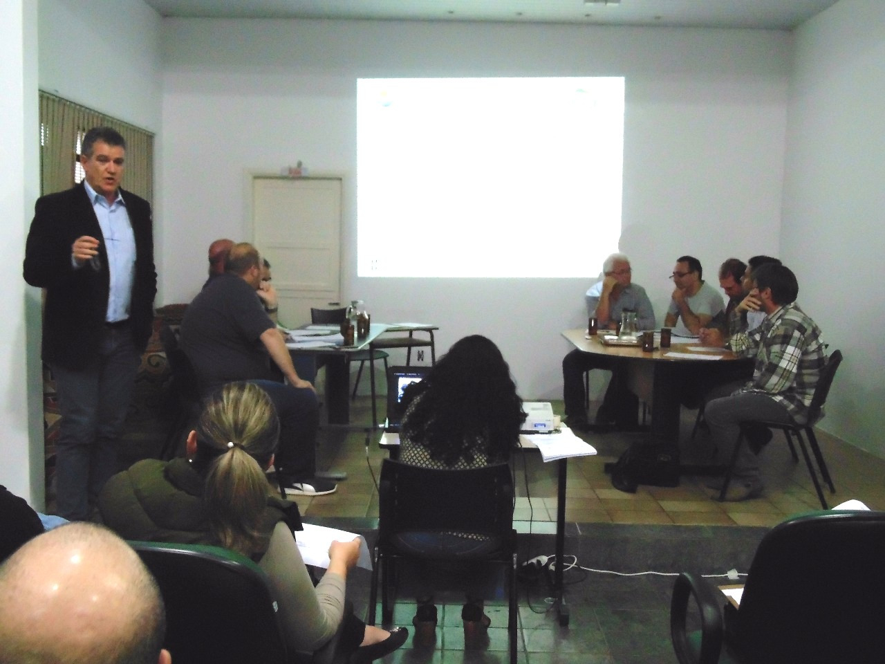 COMTUR realiza reunião com representantes dos transportes