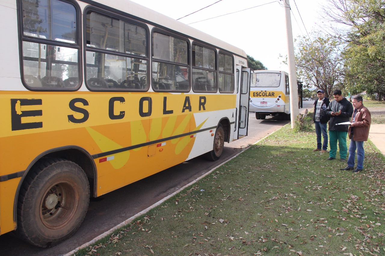 DEMTRAT e DETRAN realizam vistorias em ônibus escolares