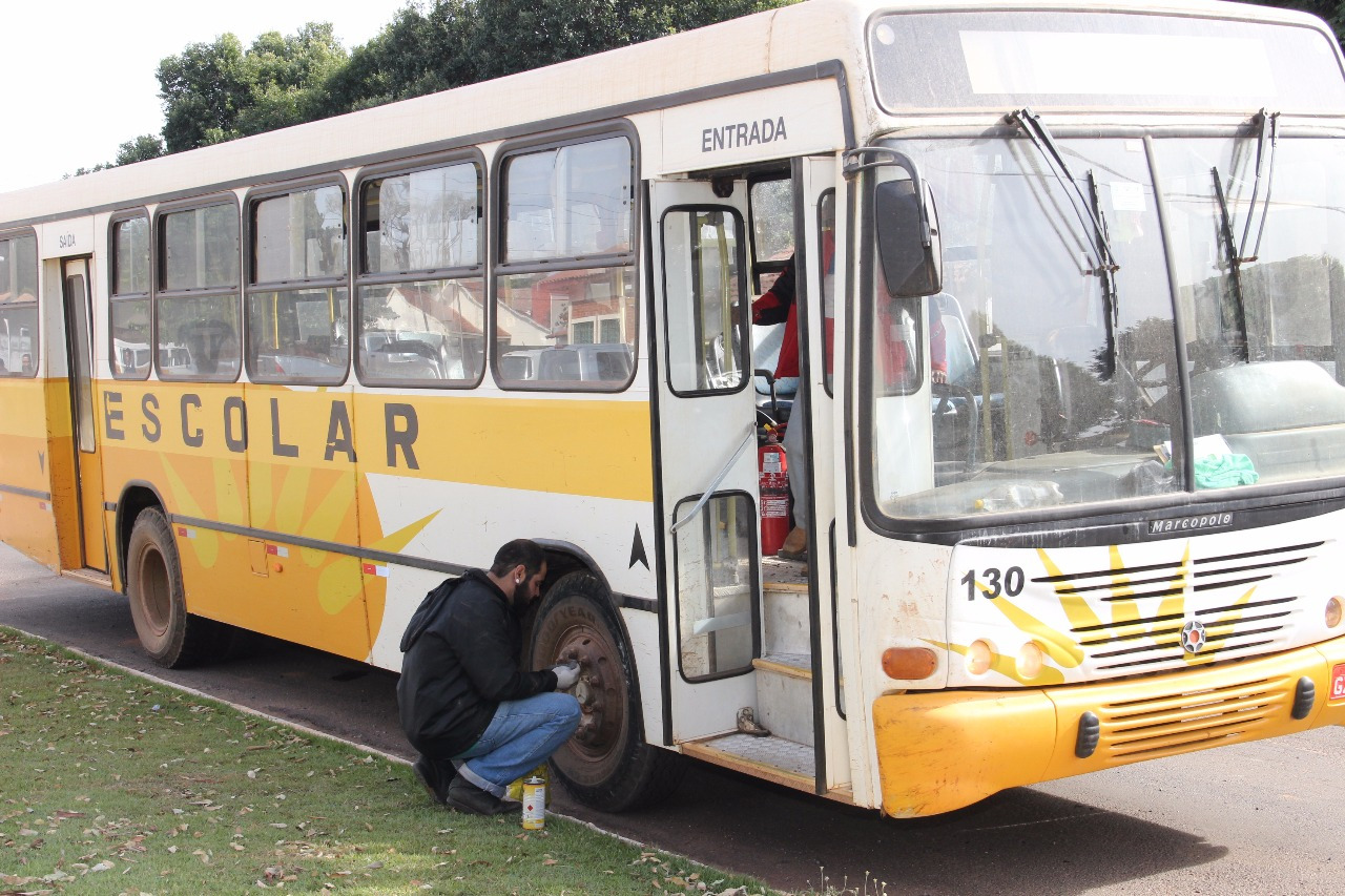 DEMTRAT e DETRAN realizam vistorias em ônibus escolares