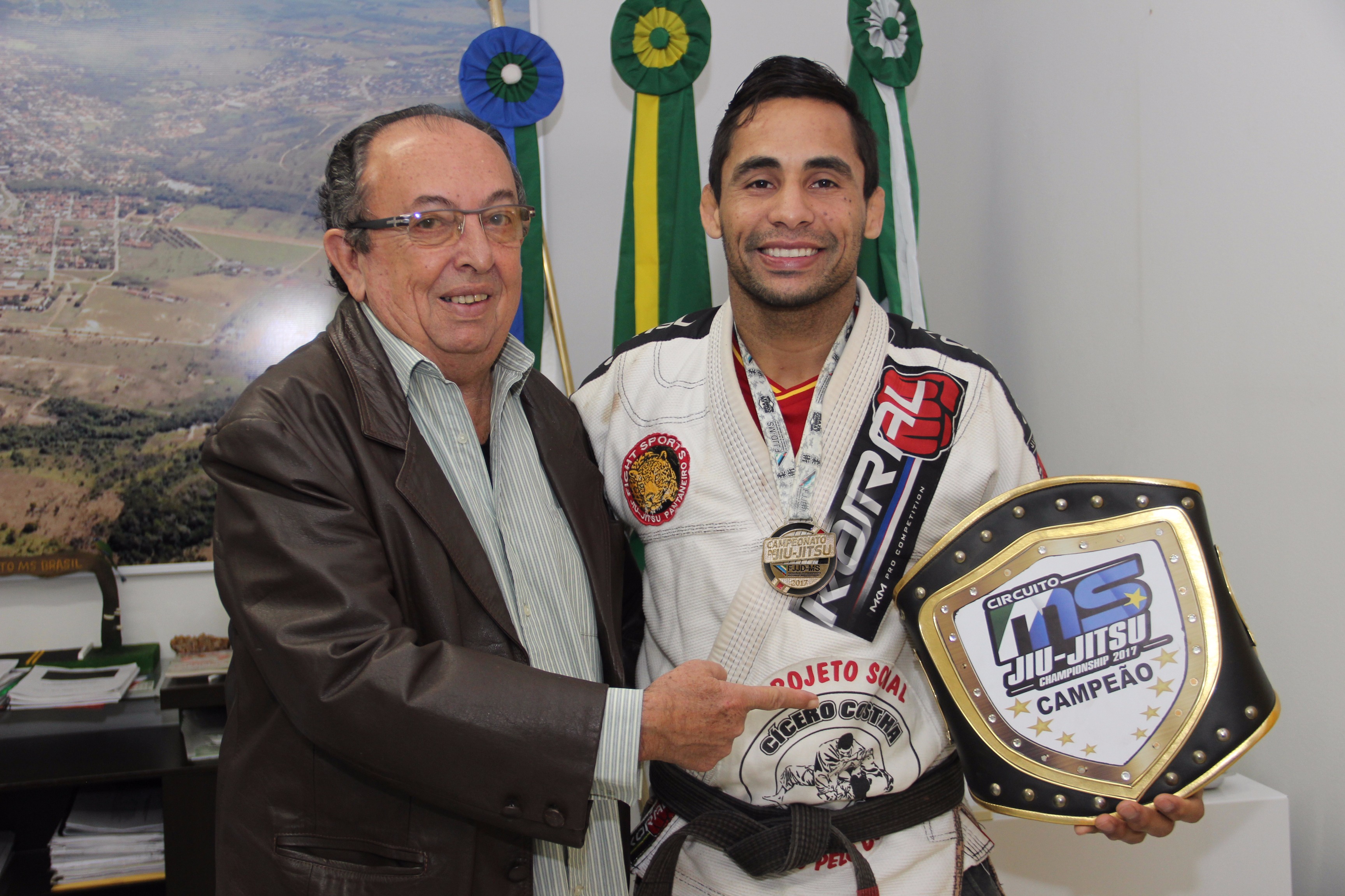 Prefeito Odilson e o Campeão Adley de Matos