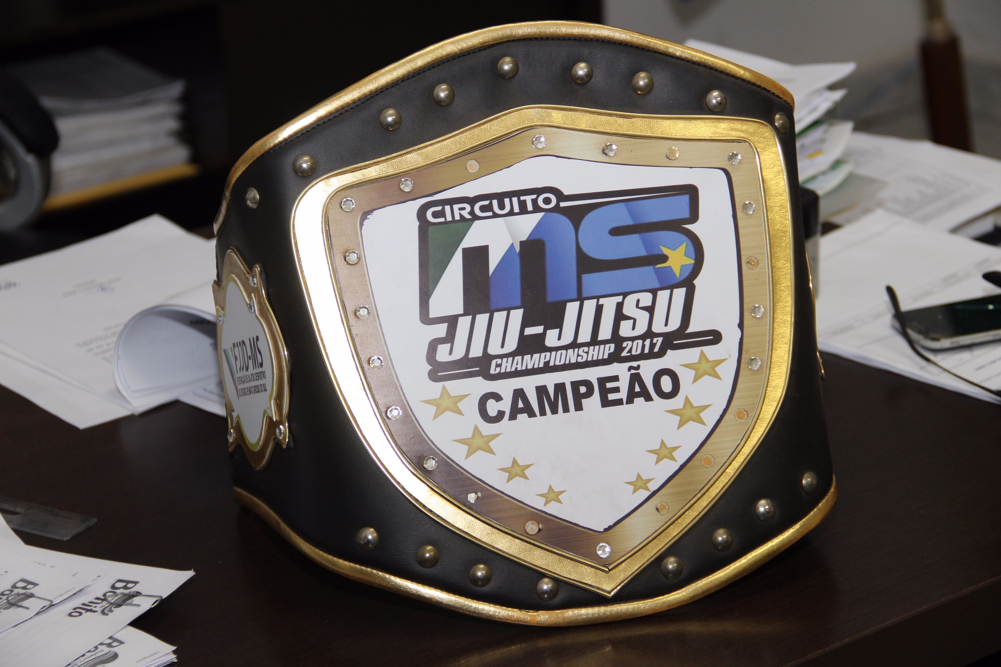 Prefeito recebe visita do campeão estadual de Jiu-Jitsu