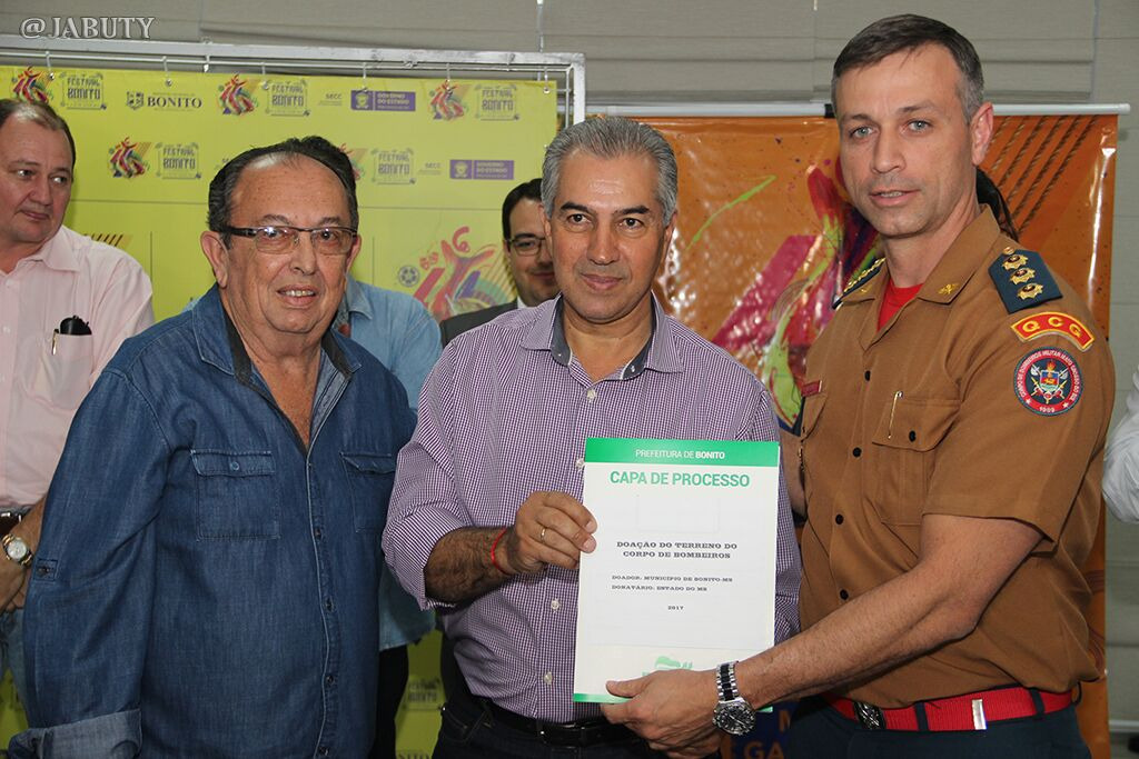 Governador autoriza obras e abre o 18º Festival de Inverno