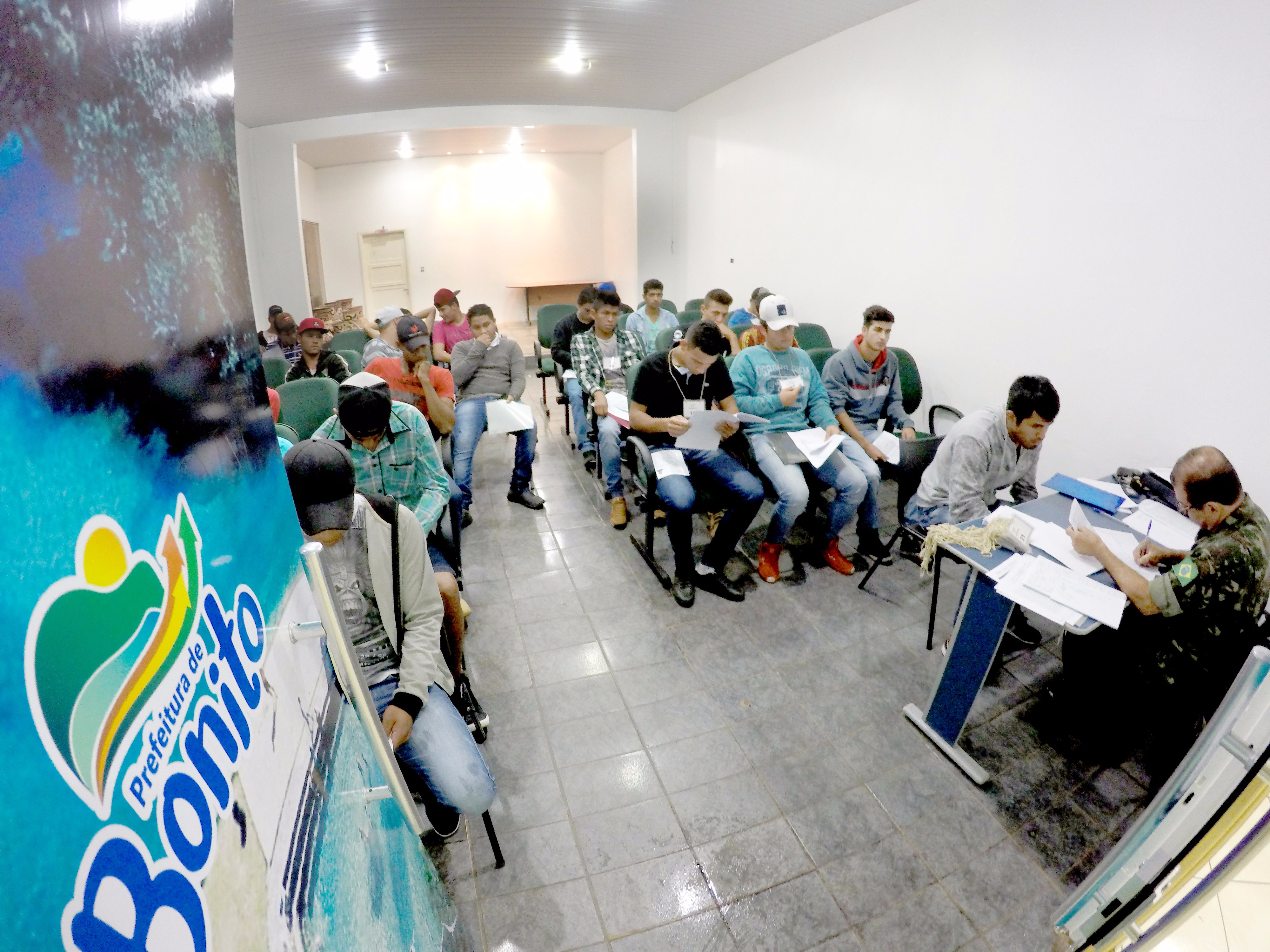Exército realiza processo de seleção dos jovens alistados