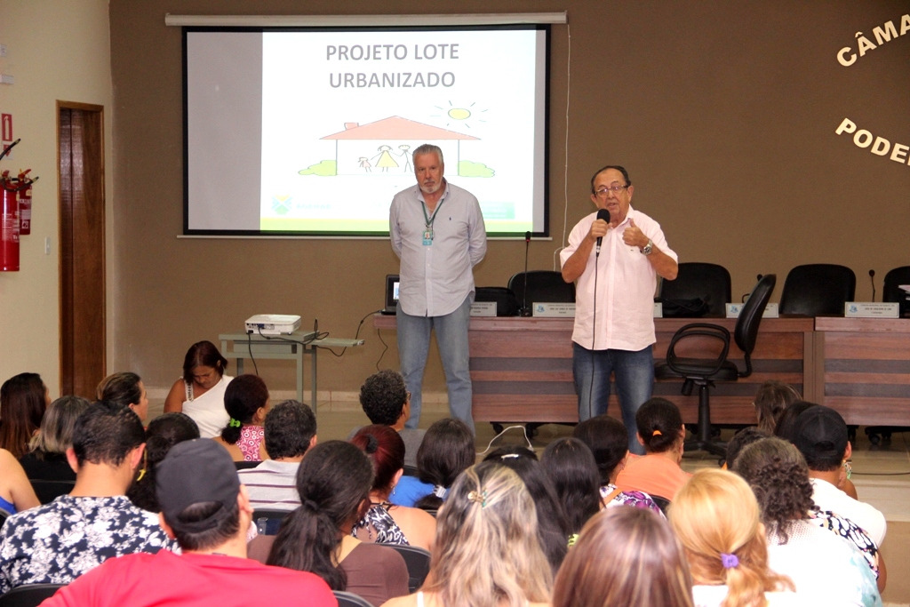 Reunião debate construção do Loteamento Social Rio Mimoso