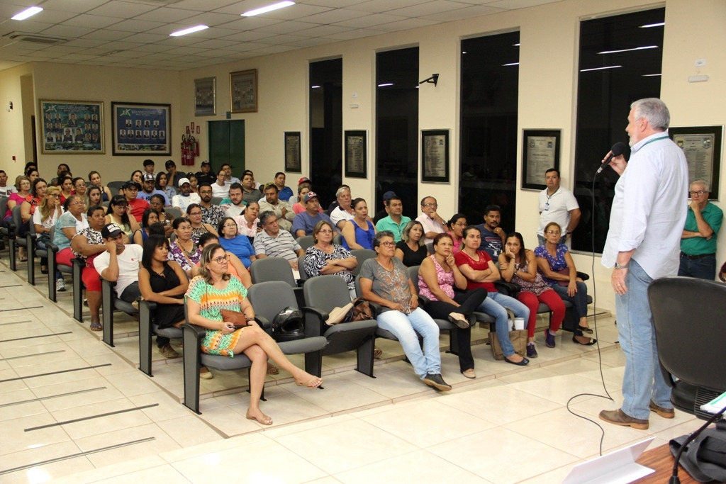 Reunião debate construção do Loteamento Social Rio Mimoso