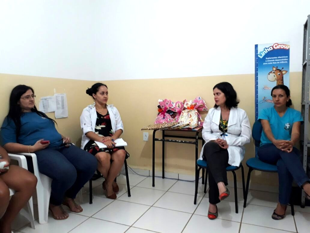 ESF da Vila América debate alimentação durante a gestação