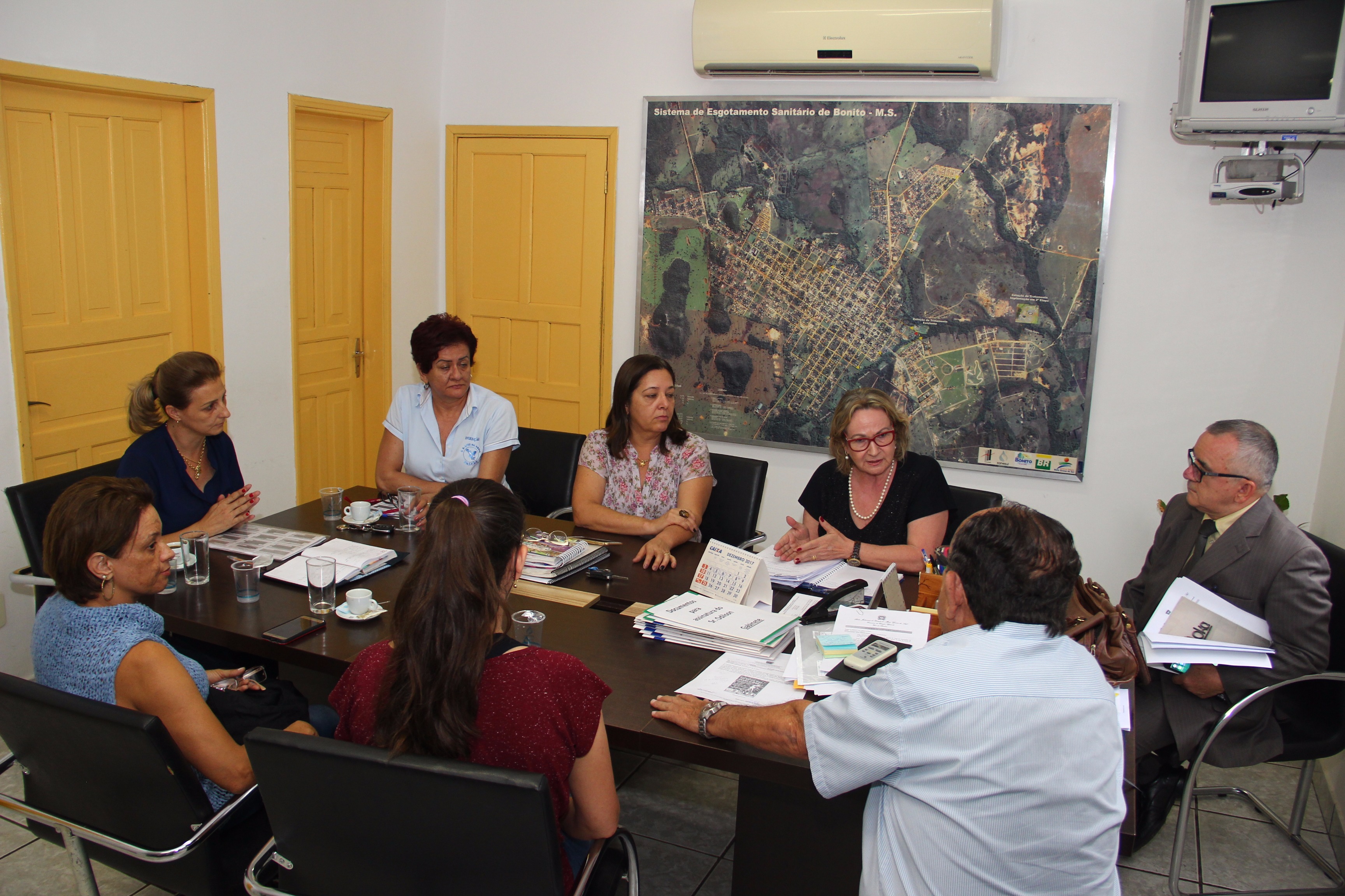 Reunião com SIMTED debate melhorias na Educação