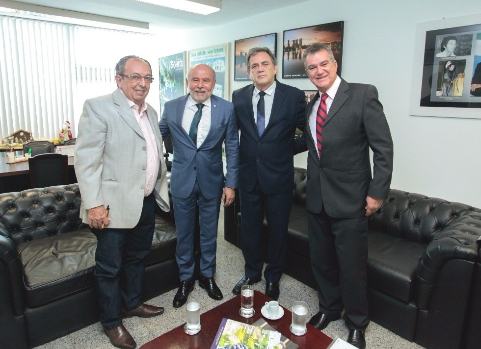 Em visita à Brasília, prefeito busca recursos para o município