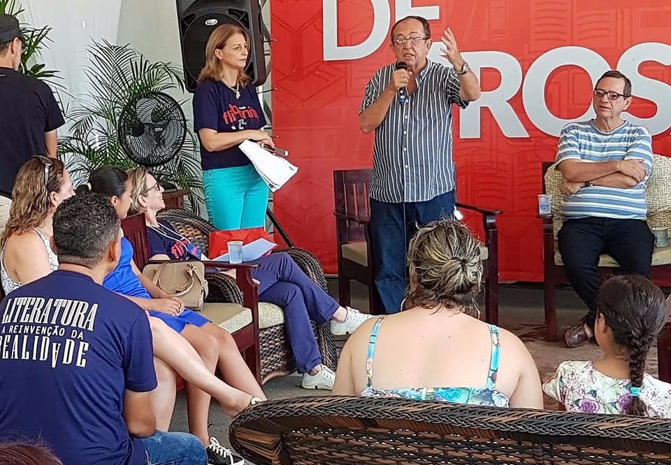 Prefeito Odilson participa do encerramento da 3ª edição da Flib