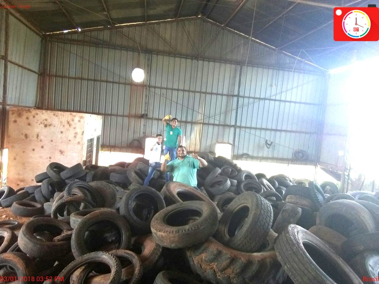 Setor de endemias realiza primeira coleta de pneus do ano
