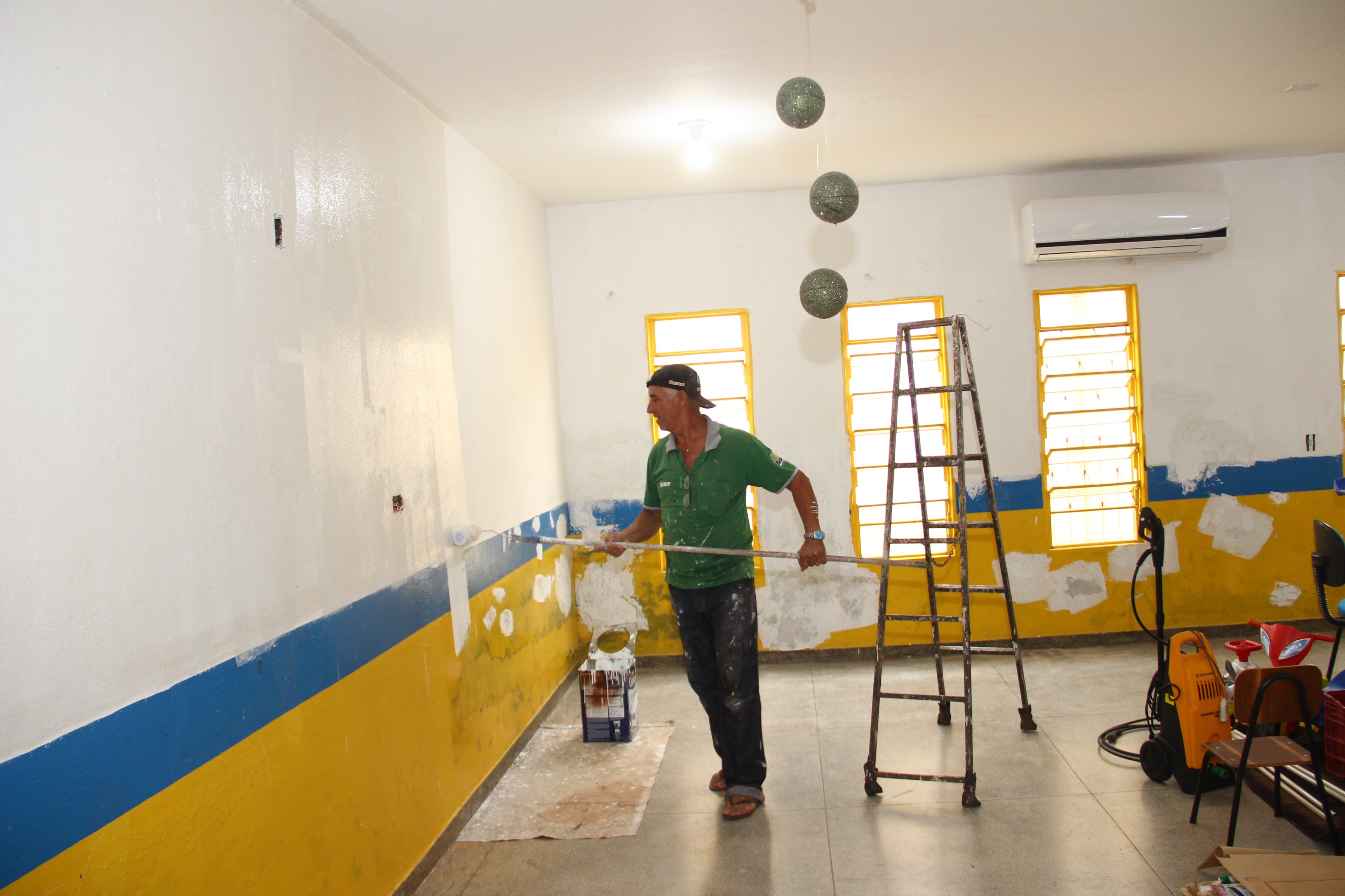 CEI Laura Vicunha, vila Donária