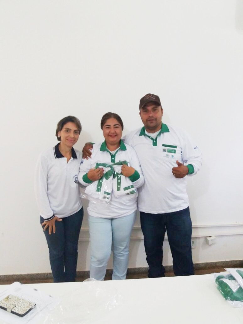 Agentes e supervisores de endemias recebem novas camisetas