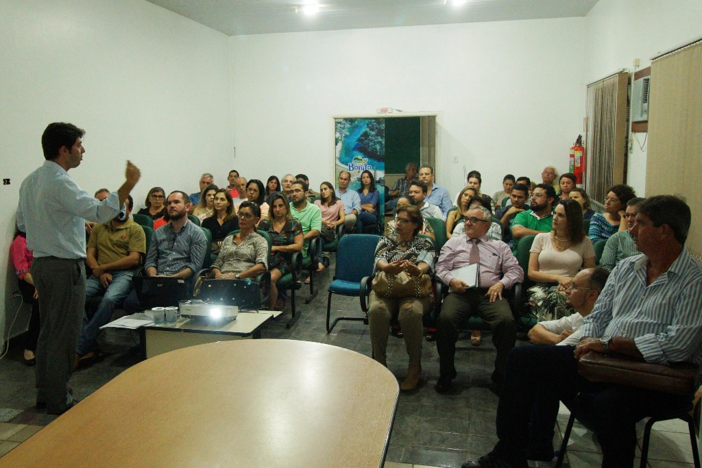 Reunião debate a criação de agência de desenvolvimento