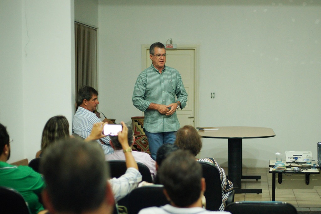 Reunião debate a criação de agência de desenvolvimento