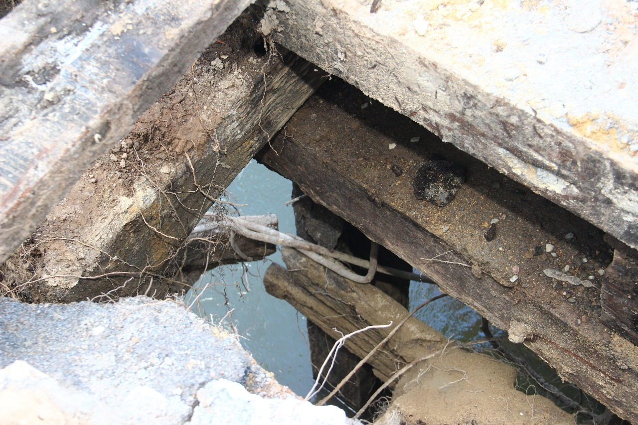 Prefeitura reforma ponte do Formoso, no acesso ao Balneário