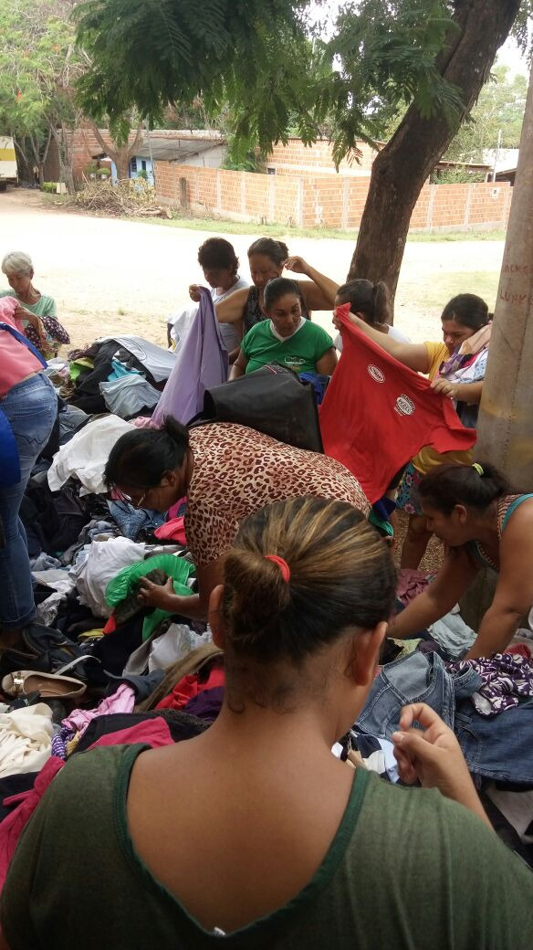 Defesa Civil distribui donativos em Águas do Miranda