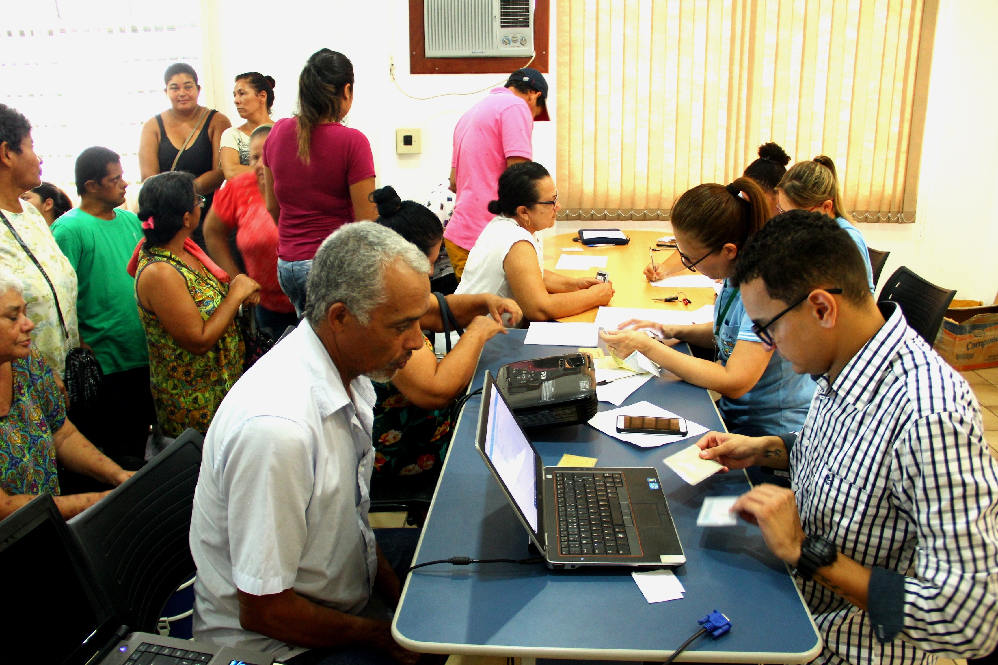 Agendamento para consultas oftalmológicas teve início hoje