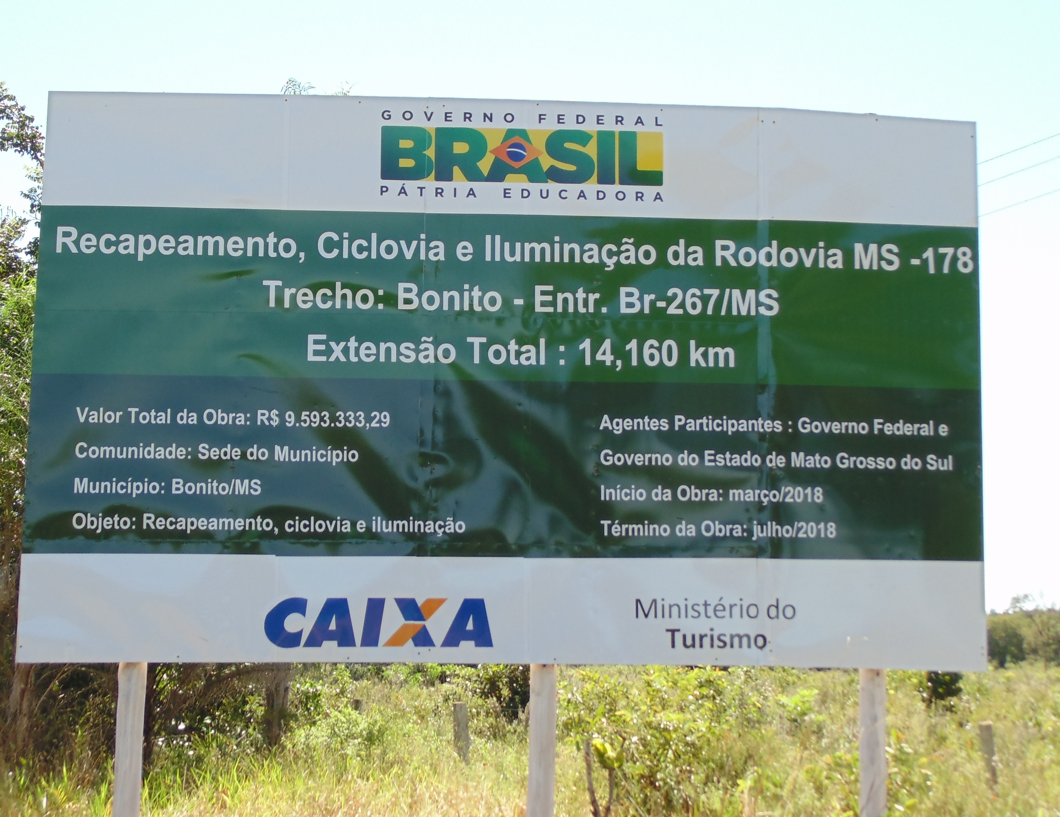 Agesul inicia recapeamento, iluminação e construção de ciclovia, do aeroporto até a cidade