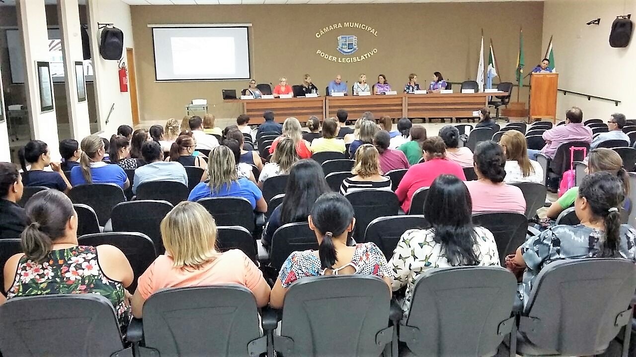 SEMEC realiza audiência sobre Plano Municipal de Educação