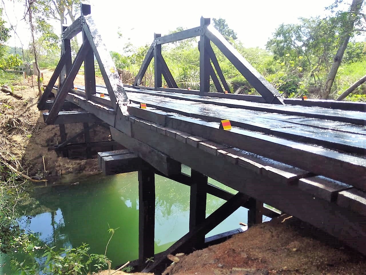 Ponte sobre o Rio do Peixe. 
