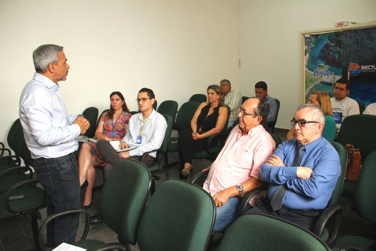 Prefeito recebe superintendente do PROCON em MS