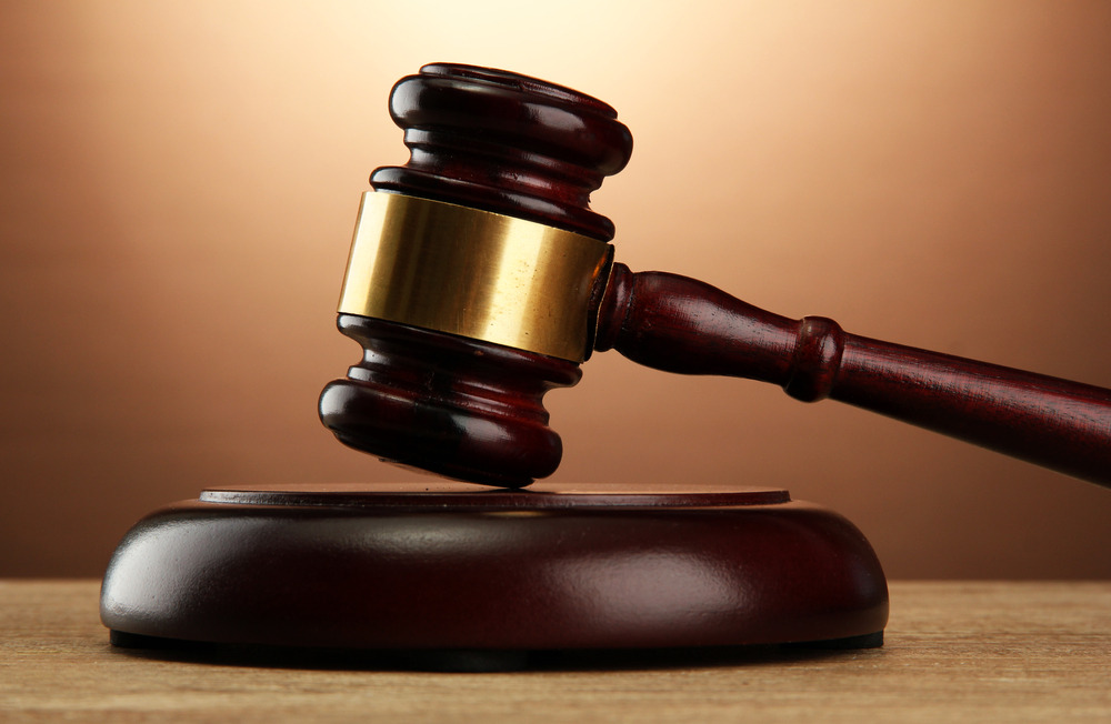 Juíza determina retratação de mensagem ofensiva de morador Juíza determina retratação de mensagem ofensiva de morador