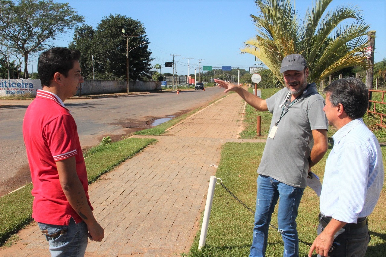 Engenharia faz levantamento para instalação de semáforos