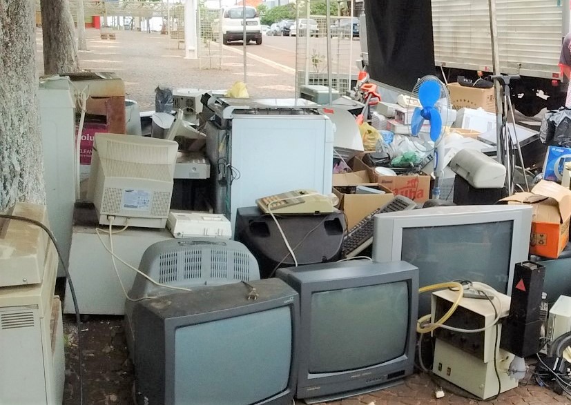 Secretaria vai recolher eletrônicos usados nesta quinta-feira