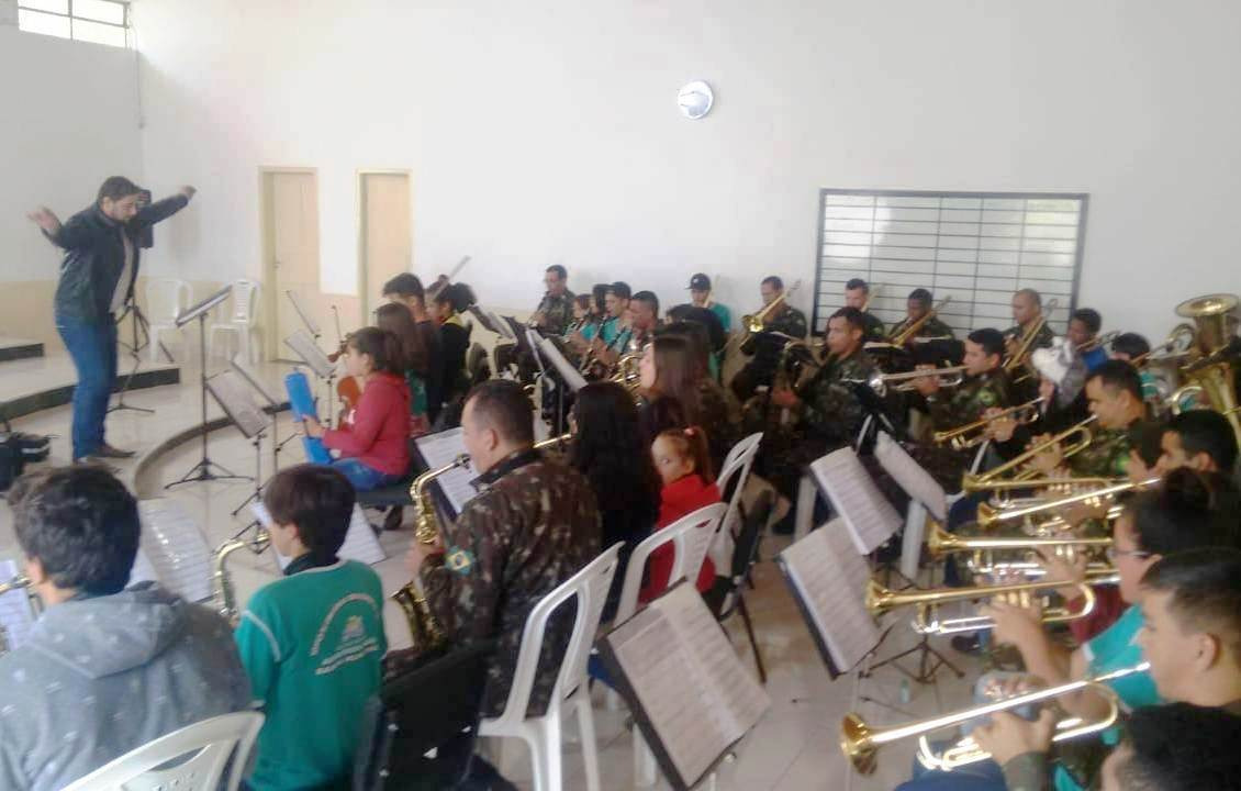 Banda Municipal de Bonito apresenta-se em Bela Vista