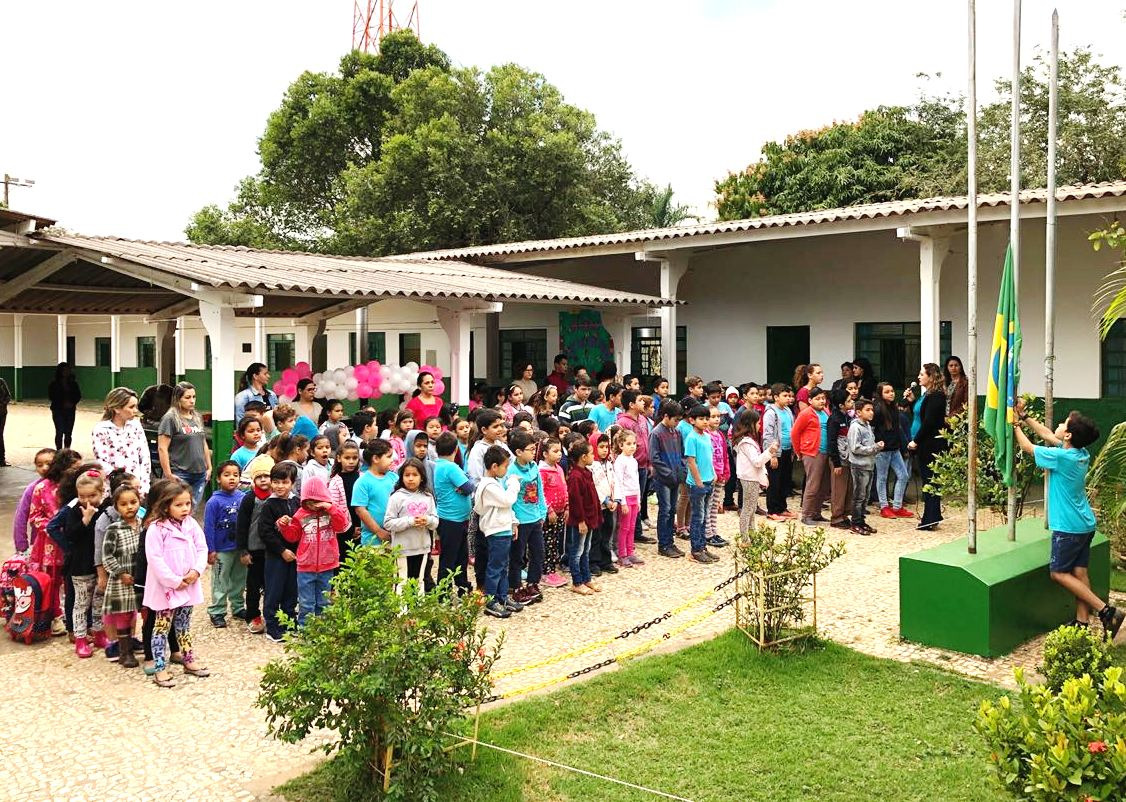 De acordo com a SEMEC foram matriculados neste semestre 2.802 alunos.